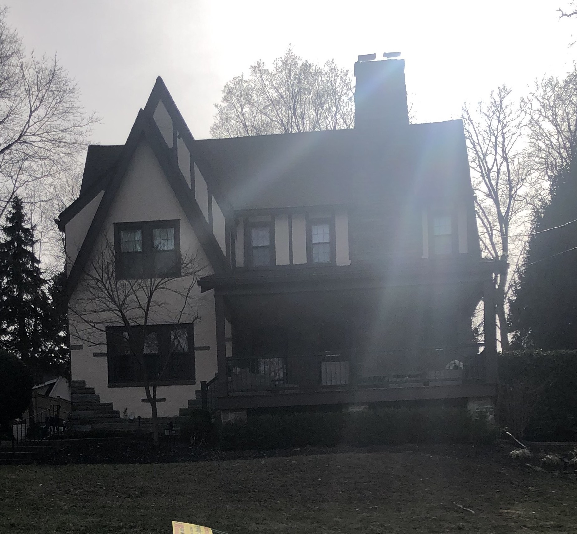 300 Valley Road